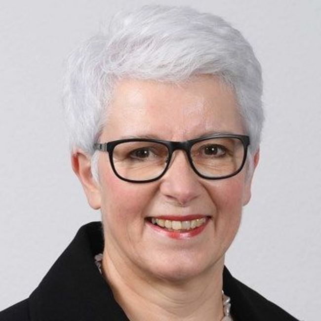 Renate PFISTER